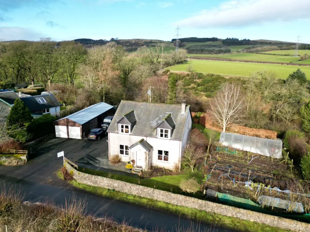 Glenside, Tillyrie, Milnathort, KY13 0RW