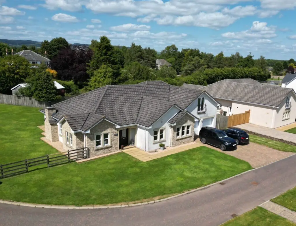 Arisaig, Middle Balado, by Kinross, KY13 0NH