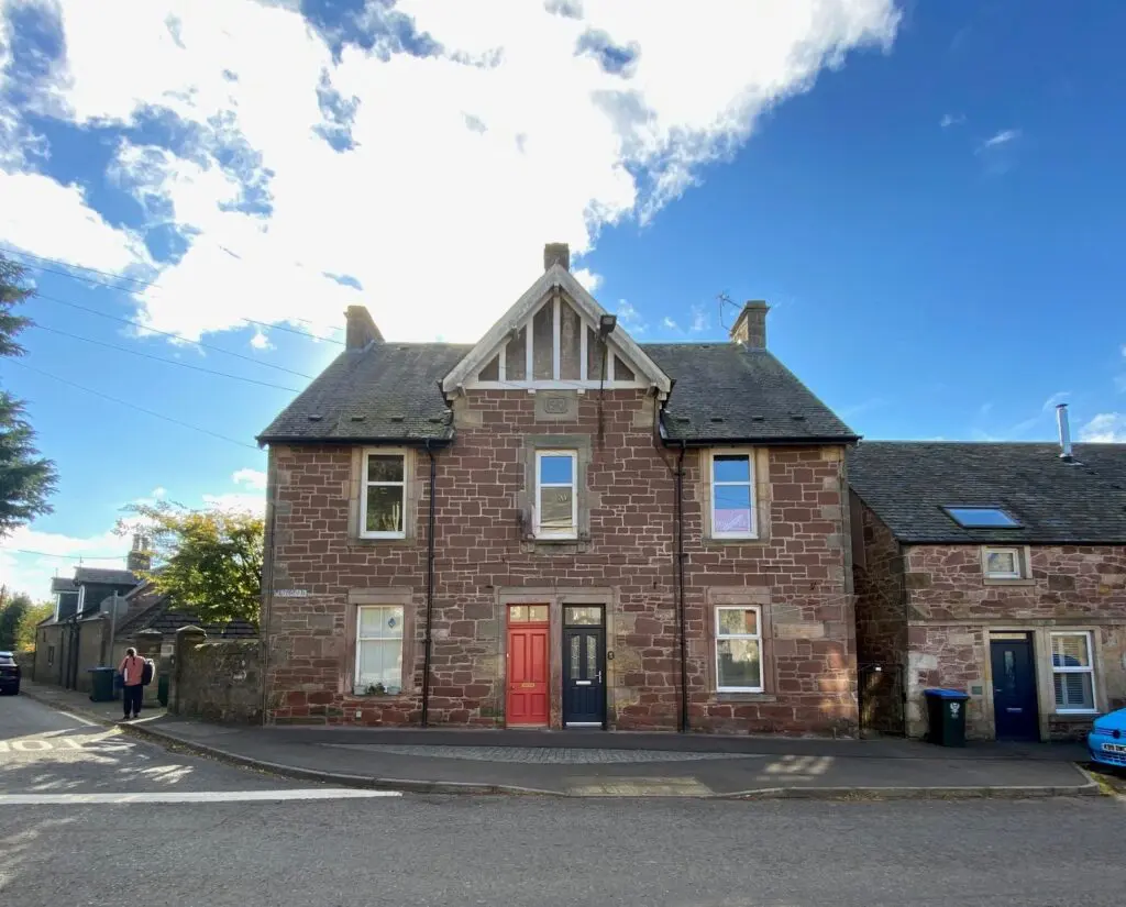54 New Road Milnathort KY13 9XT
