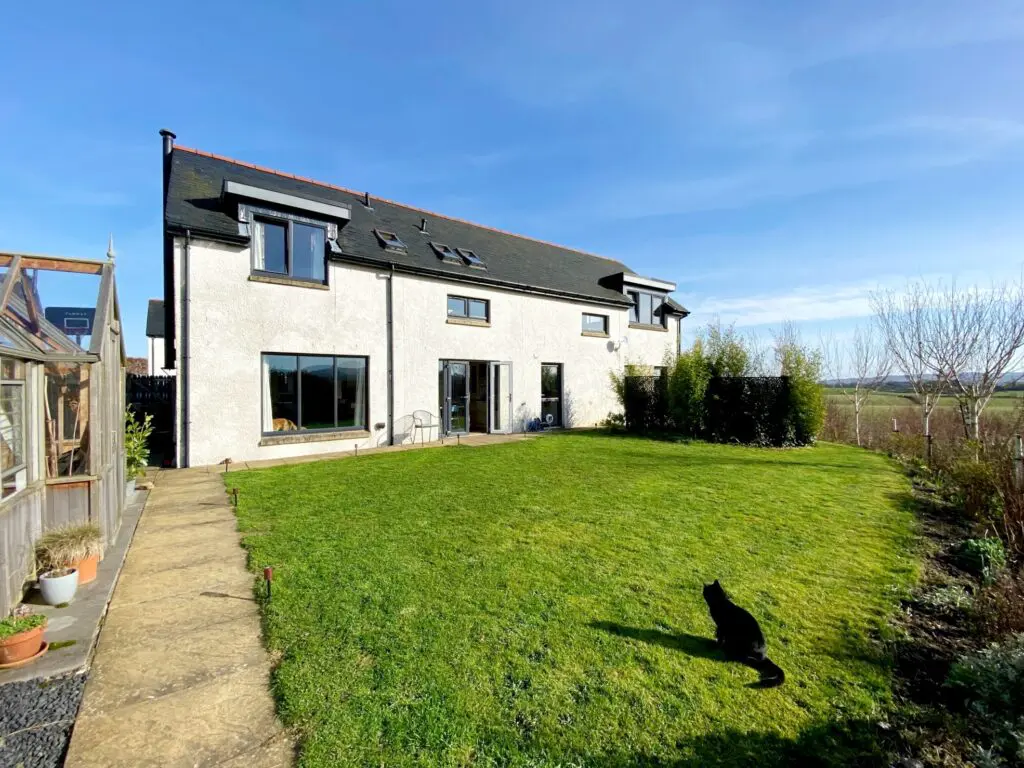 6, Netherhall Steadings, Milnathort, Kinross, KY13 0RL